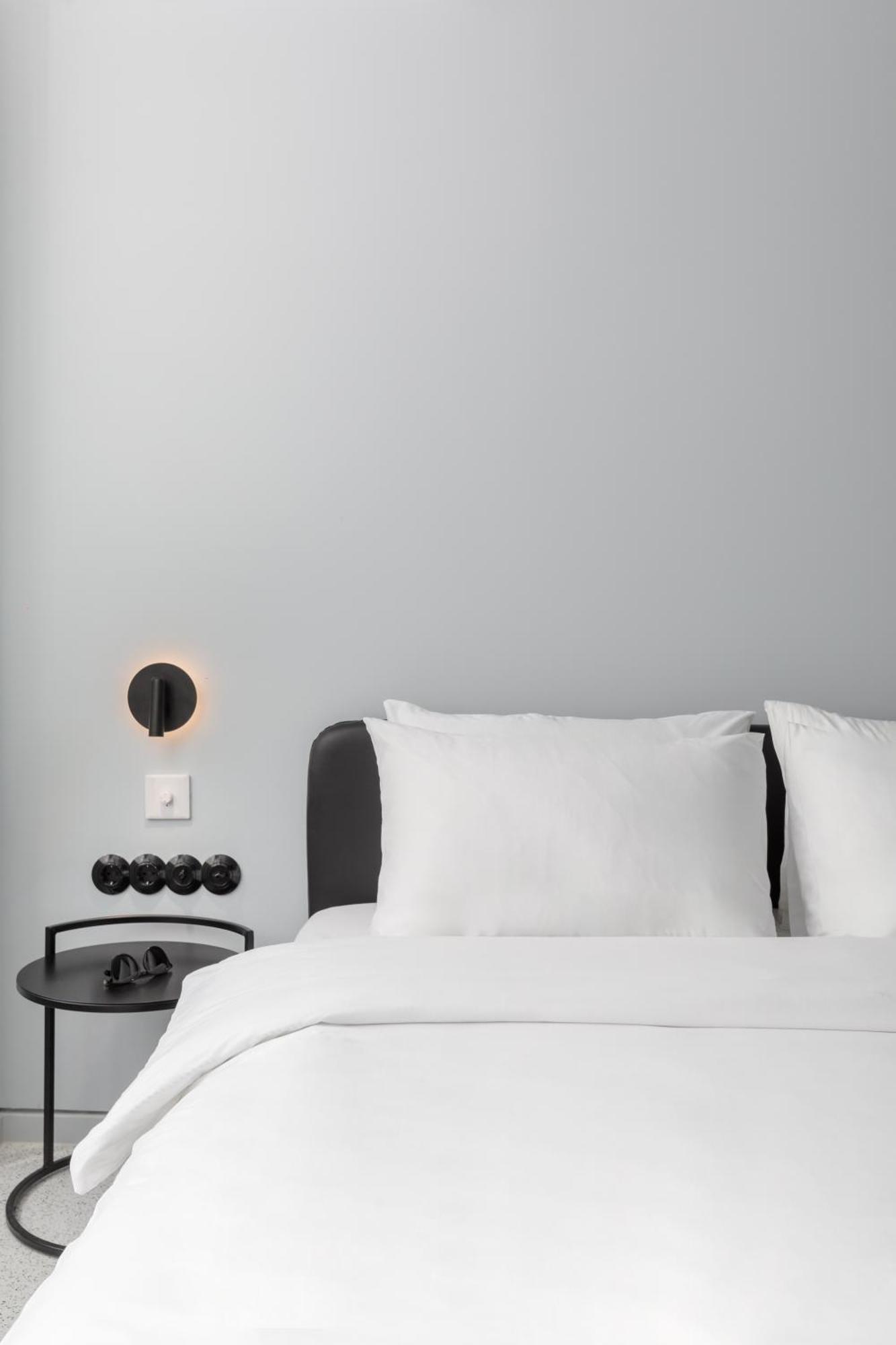 Nero Luxury Suites By Zennova Thessaloníki Exteriör bild
