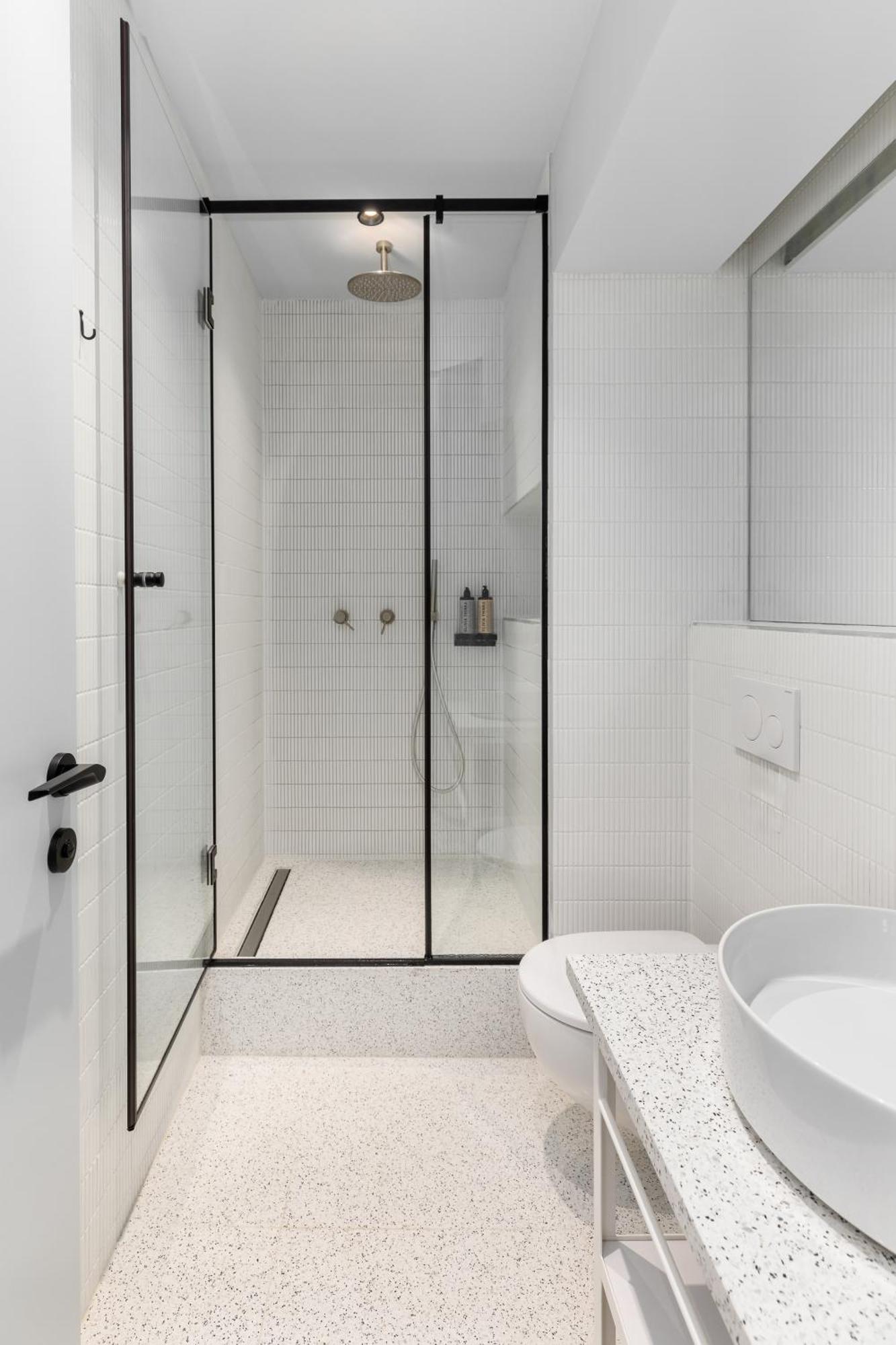 Nero Luxury Suites By Zennova Thessaloníki Exteriör bild