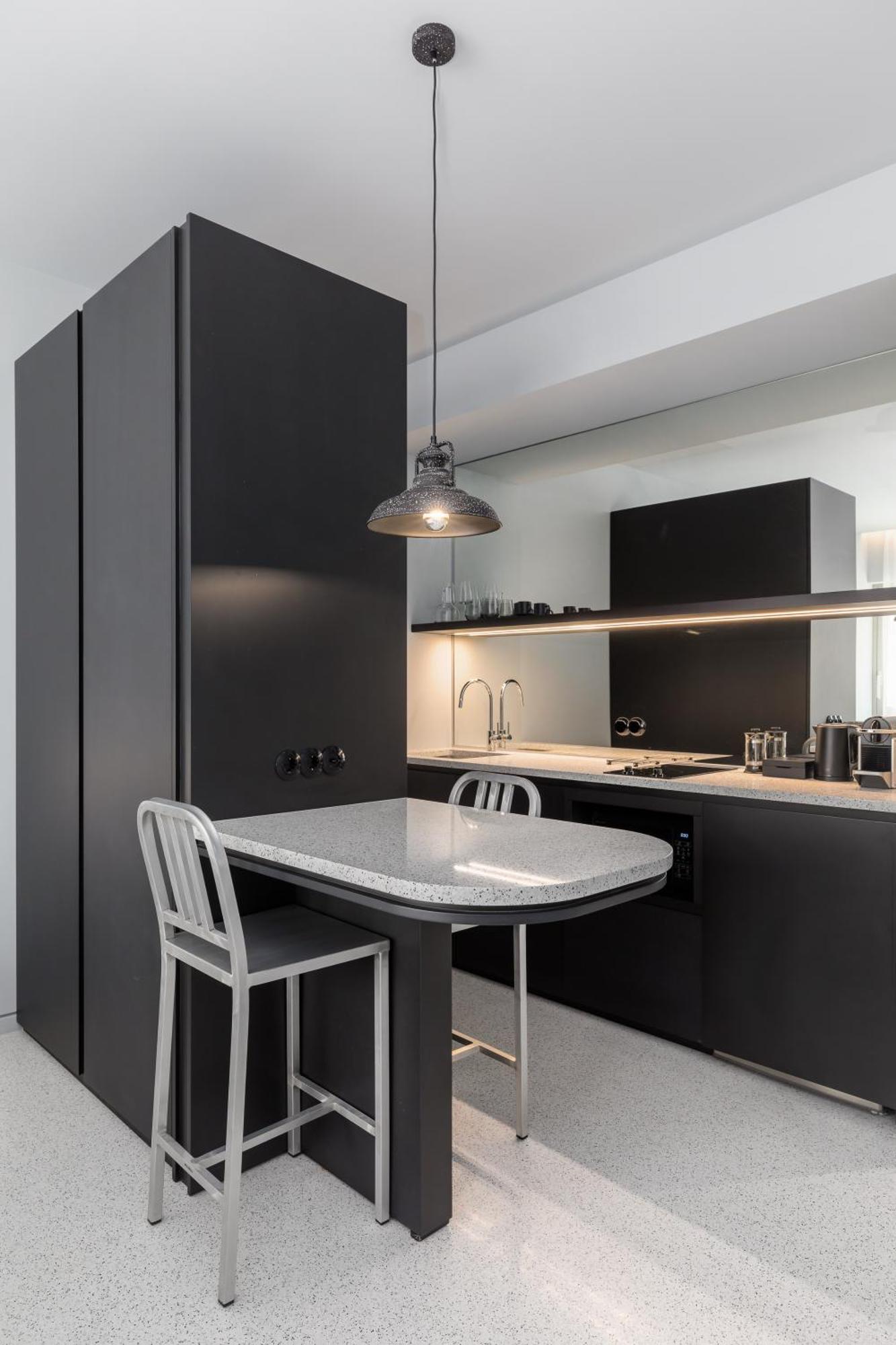 Nero Luxury Suites By Zennova Thessaloníki Exteriör bild